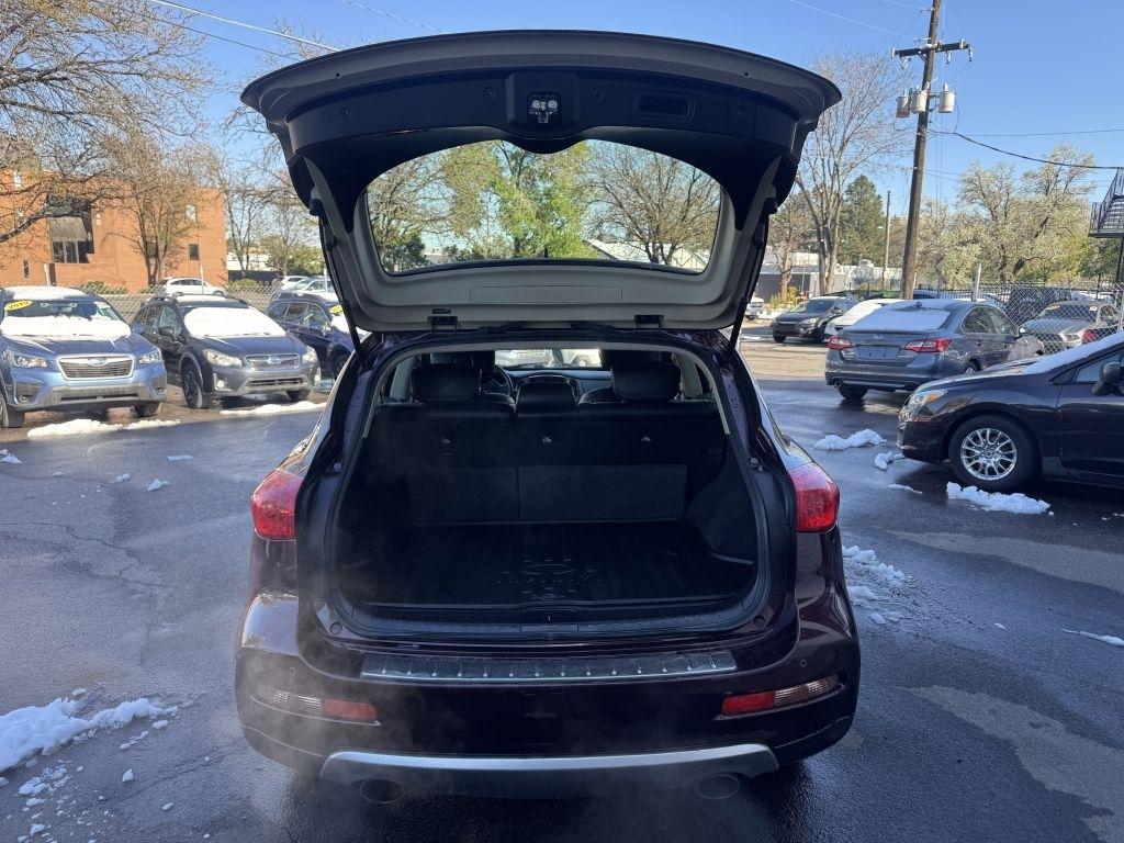 Infiniti QX50 Base AWD 2017