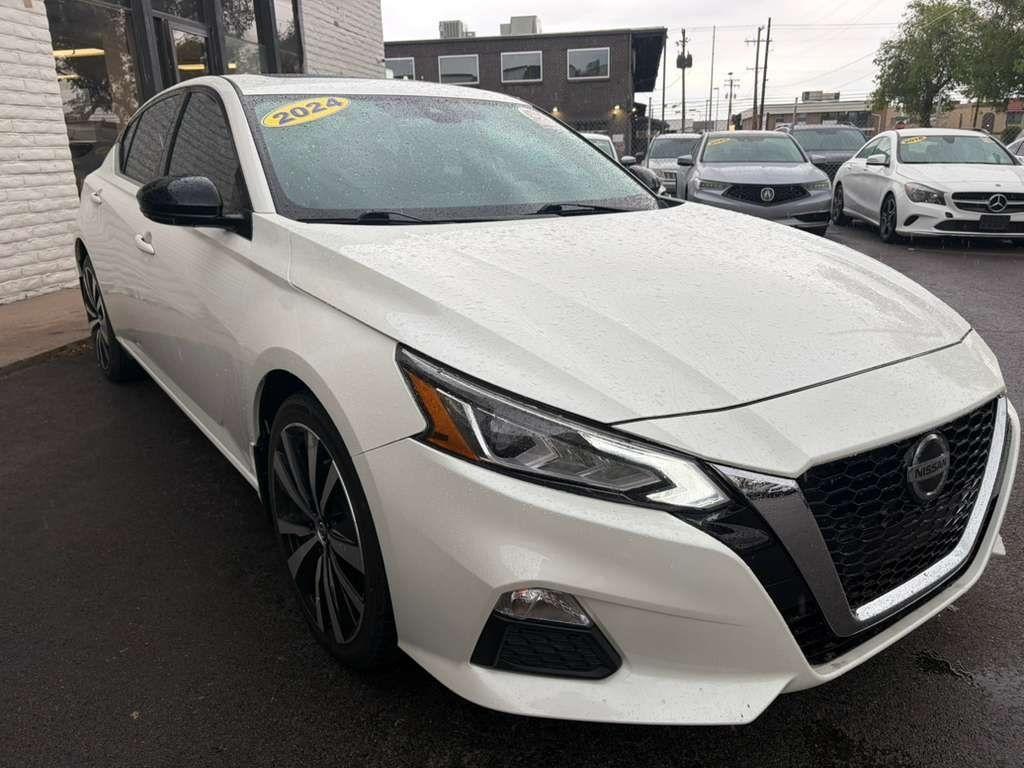 Nissan Altima 2.5 SR AWD 2020