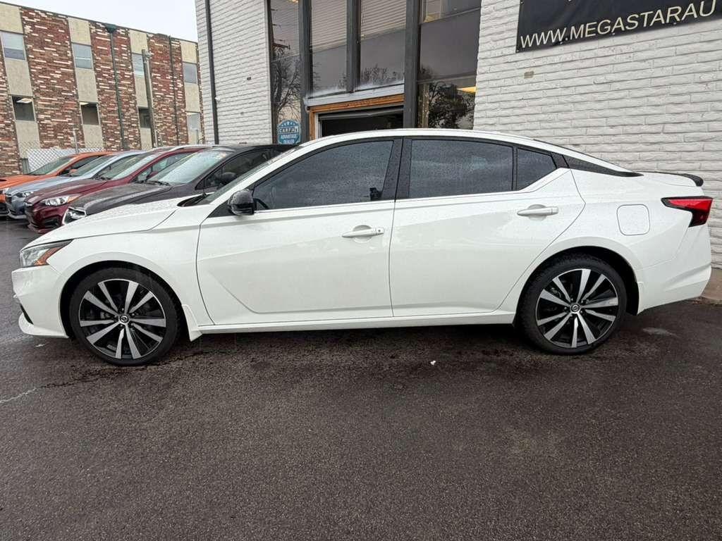 Nissan Altima 2.5 SR AWD 2020