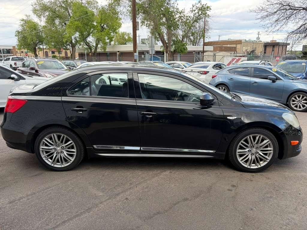 Suzuki Kizashi Sport GTS 2013