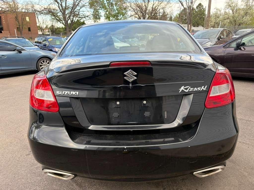 Suzuki Kizashi Sport GTS 2013