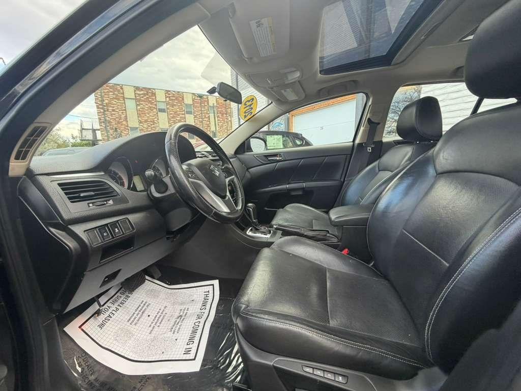 Suzuki Kizashi Sport GTS 2013