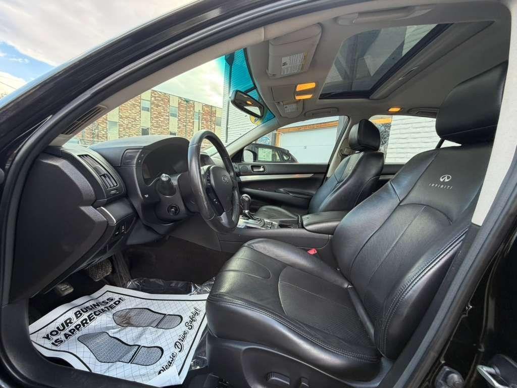 Infiniti G Sedan 37x AWD 2013
