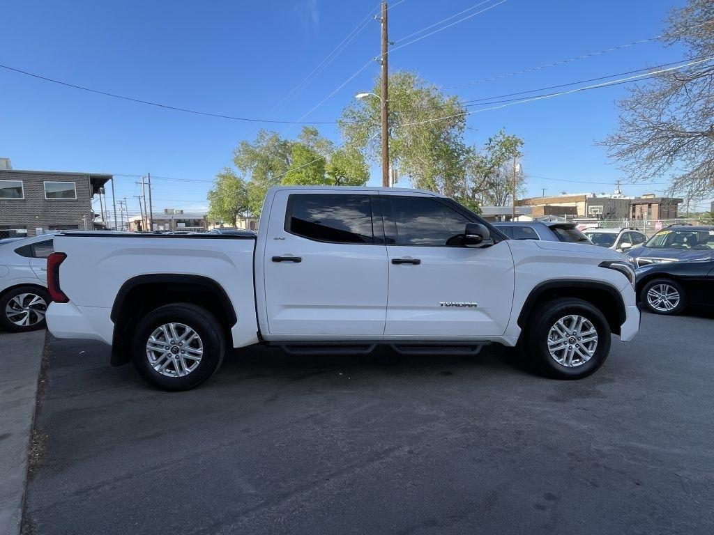 Toyota Tundra SR5 CrewMax 4WD 2023