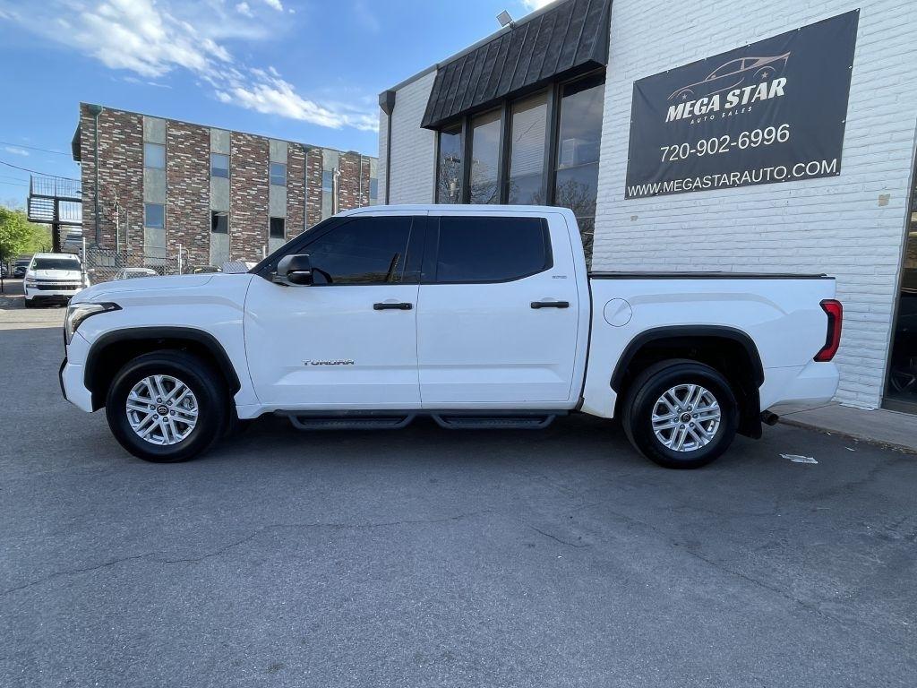 Toyota Tundra SR5 CrewMax 4WD 2023