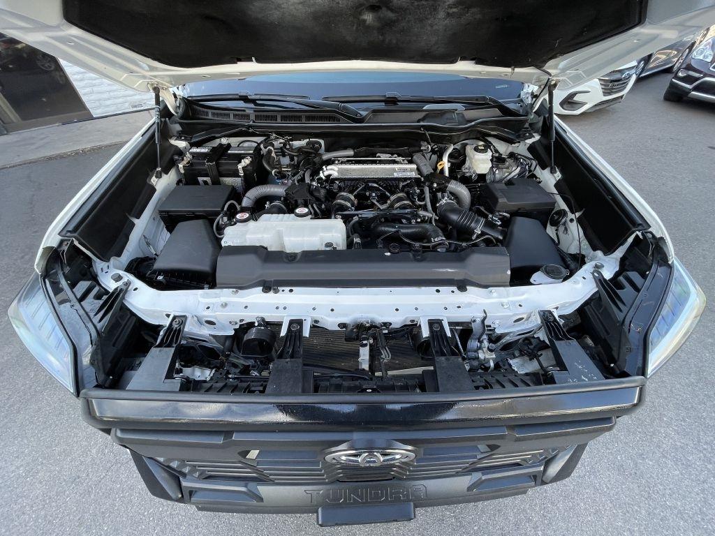 Toyota Tundra SR5 CrewMax 4WD 2023