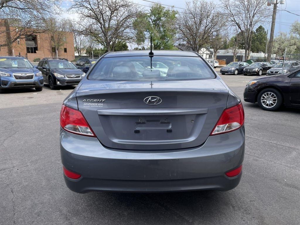 Hyundai Accent SE 4-Door 6A 2017