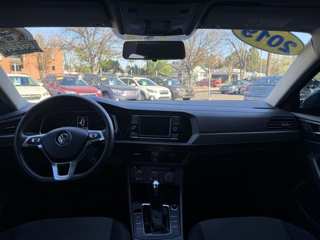Volkswagen Jetta 1.4T S 8A 2019