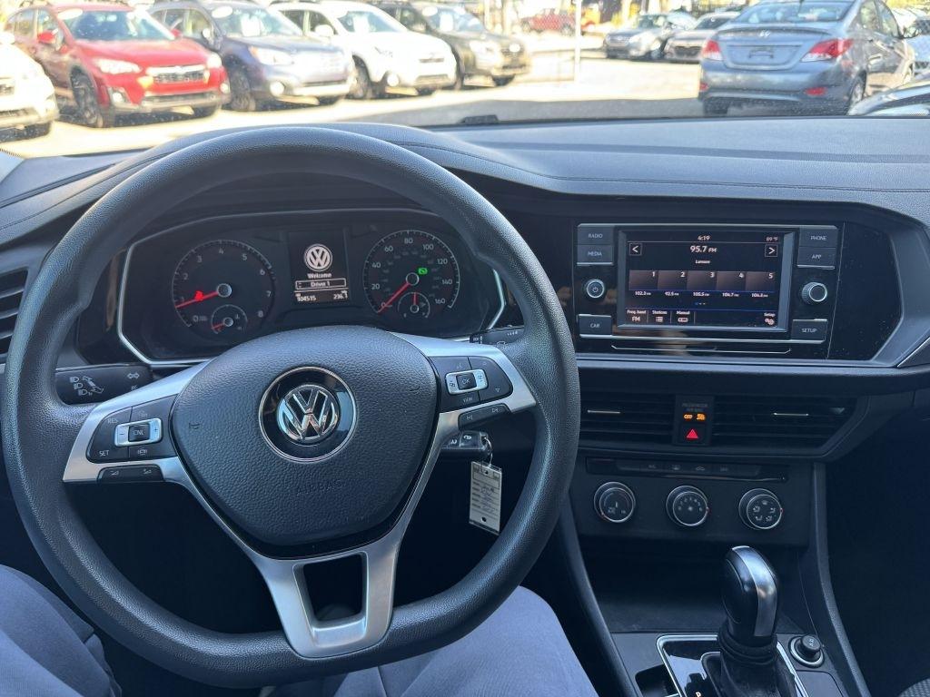 Volkswagen Jetta 1.4T S 8A 2019