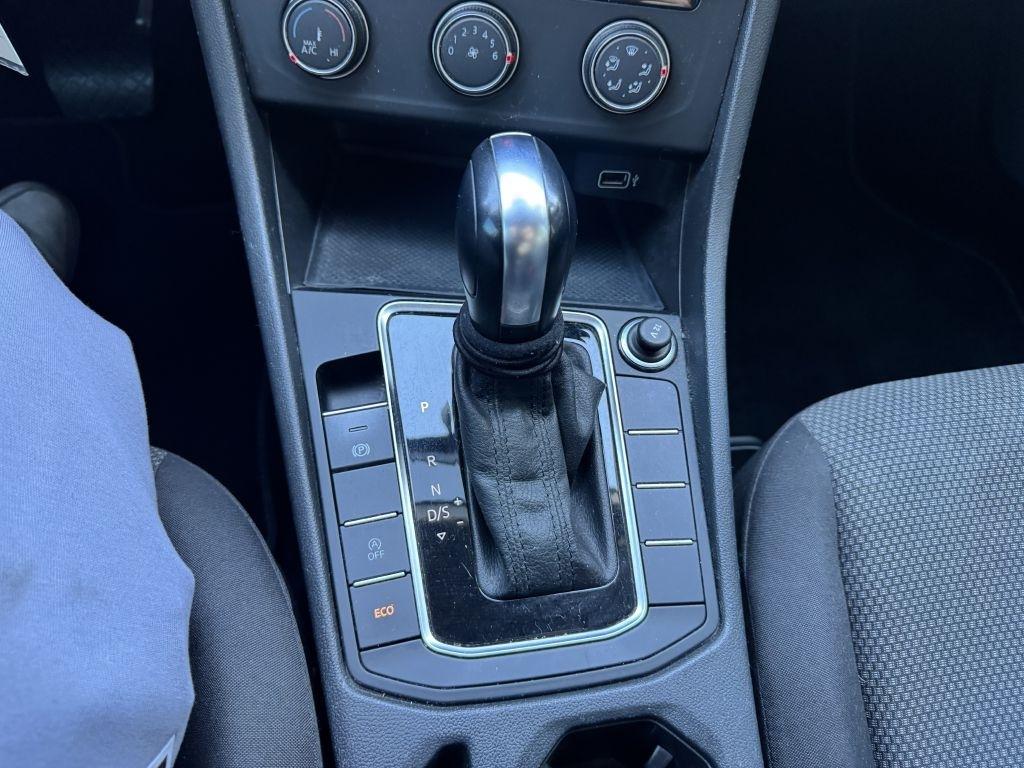 Volkswagen Jetta 1.4T S 8A 2019