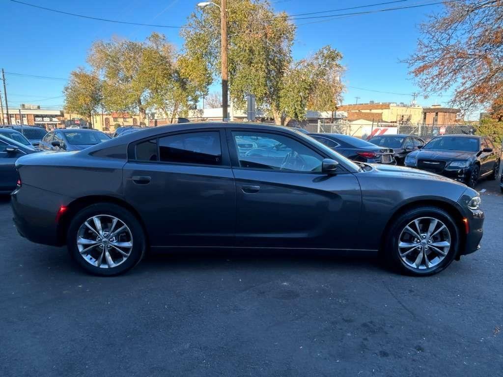 Dodge Charger SXT AWD 2021