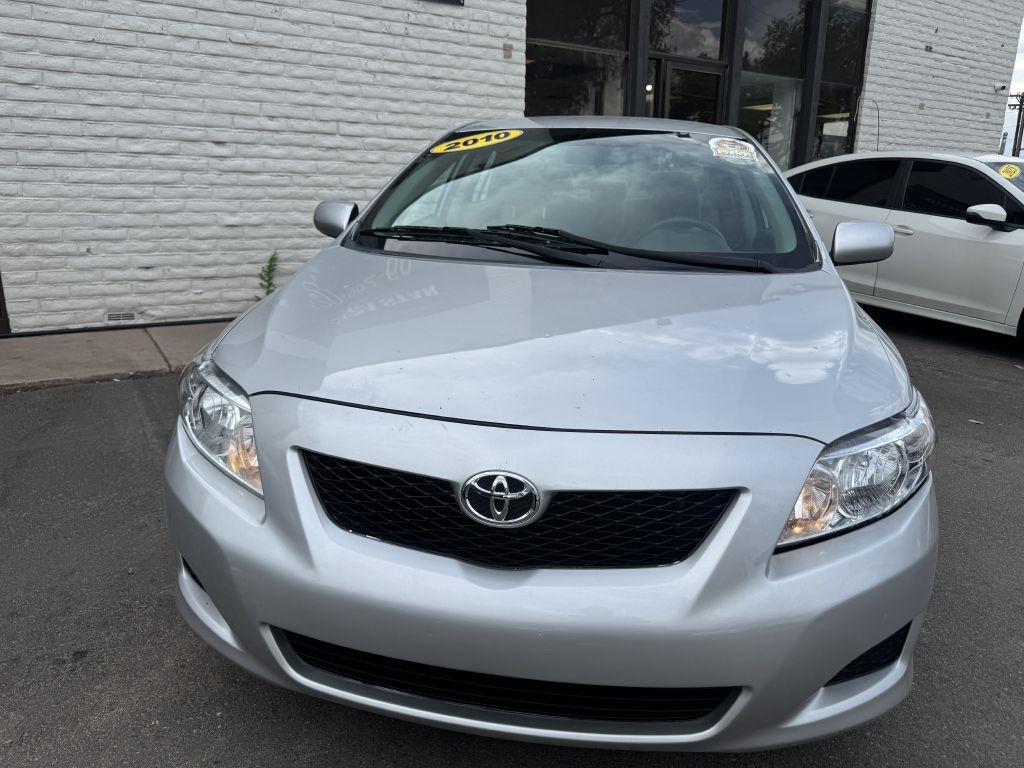Toyota Corolla Base 5-Speed MT 2010