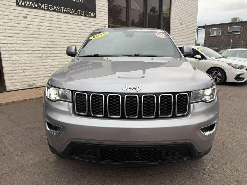 Jeep Grand Cherokee Laredo 4WD 2019