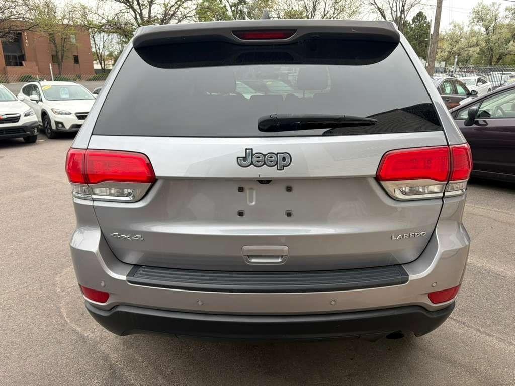 Jeep Grand Cherokee Laredo 4WD 2019