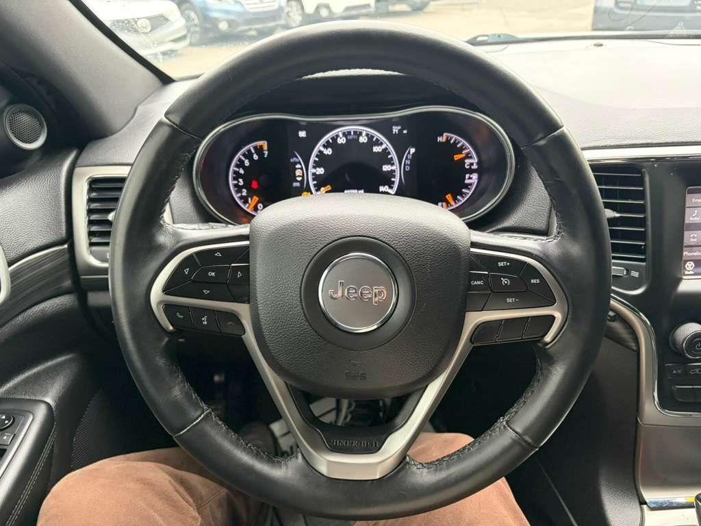 Jeep Grand Cherokee Laredo 4WD 2019