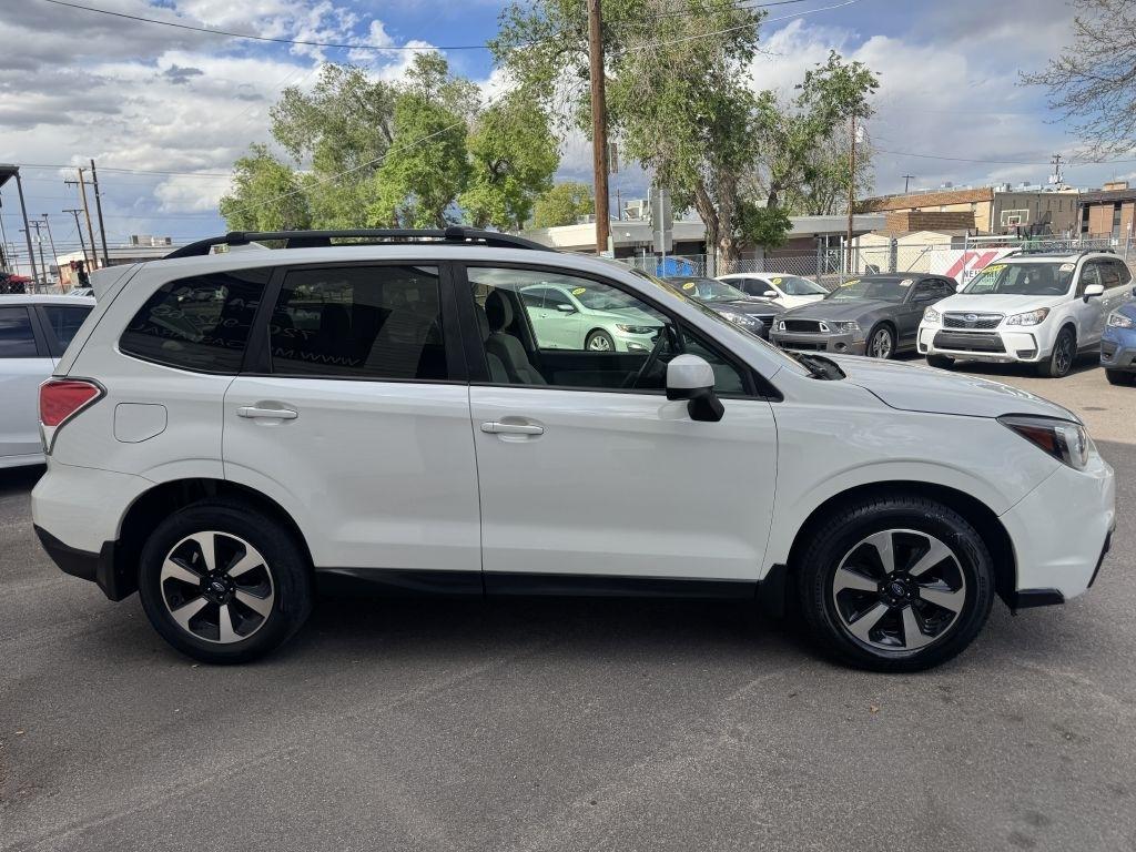 Subaru Forester 2.5i Premium PZEV CVT 2017
