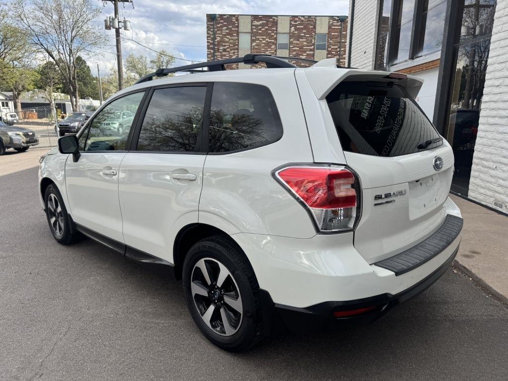 Subaru Forester 2.5i Premium PZEV CVT 2017