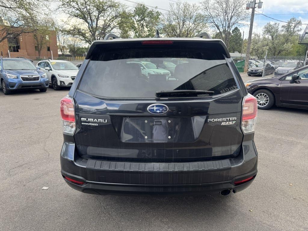 Subaru Forester 2.5i Limited 2017