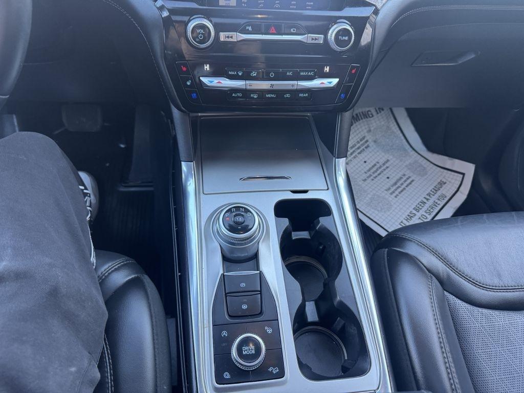 Ford Explorer Platinum AWD 2021