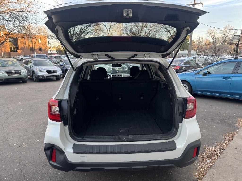 Subaru Outback 2.5i Premium 2019
