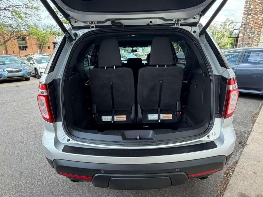 Ford Explorer XLT 4WD 2013