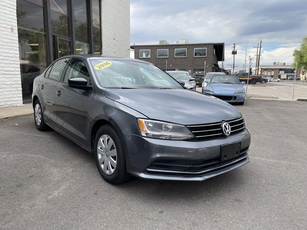 Volkswagen Jetta 1.4T S 6A 2016