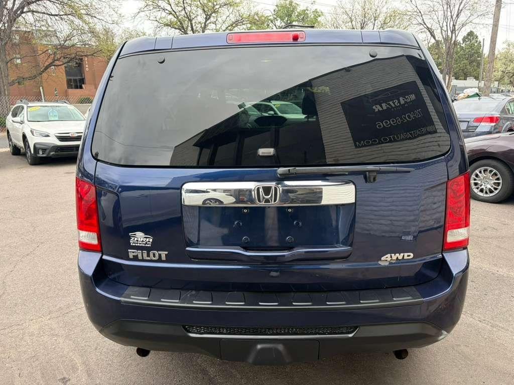 Honda Pilot LX 4WD 5-Spd AT 2015