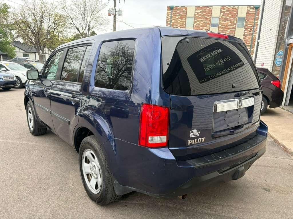 Honda Pilot LX 4WD 5-Spd AT 2015
