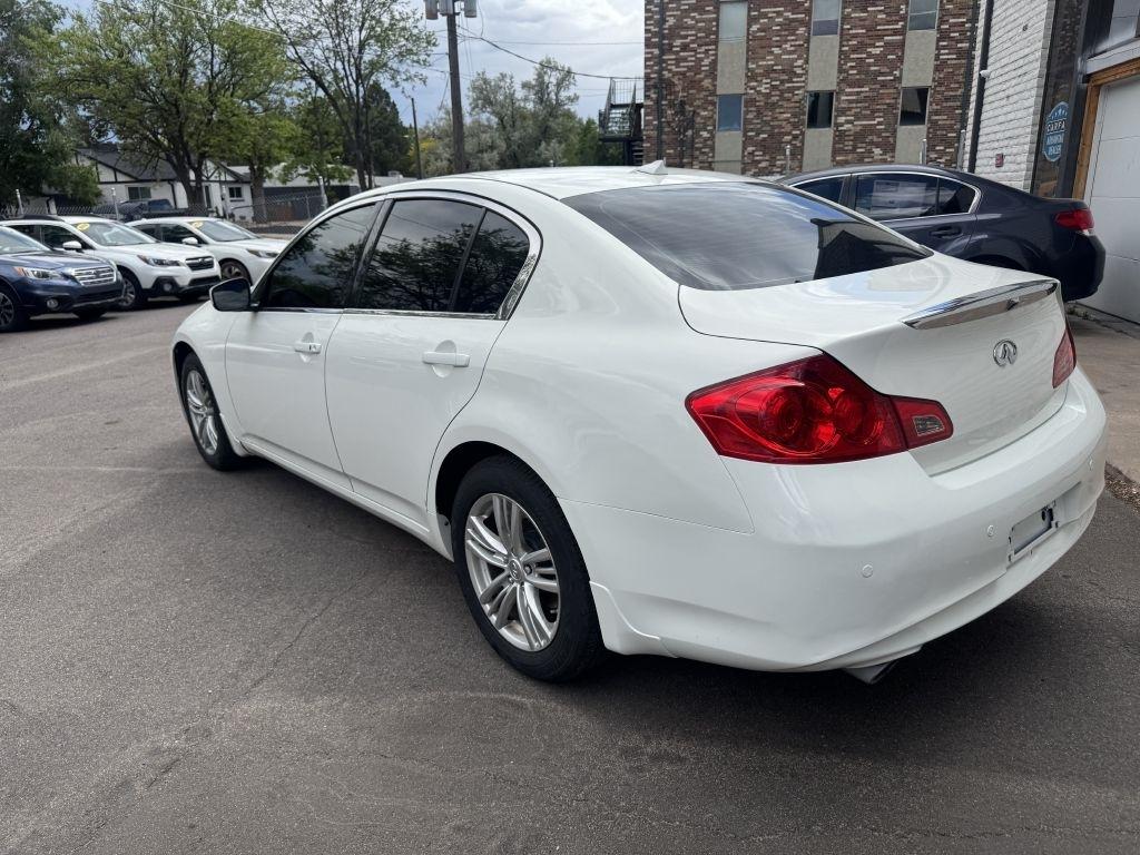 Infiniti G Sedan G37x AWD 2011