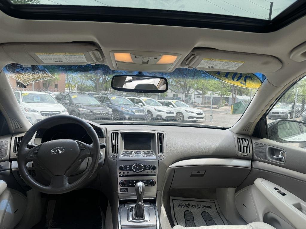Infiniti G Sedan G37x AWD 2011
