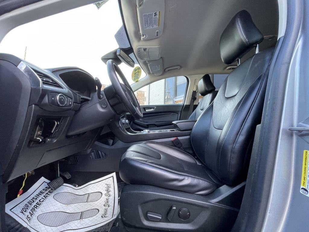 Ford Edge Titanium AWD 2022