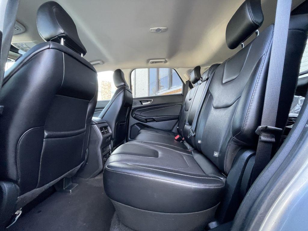 Ford Edge Titanium AWD 2022