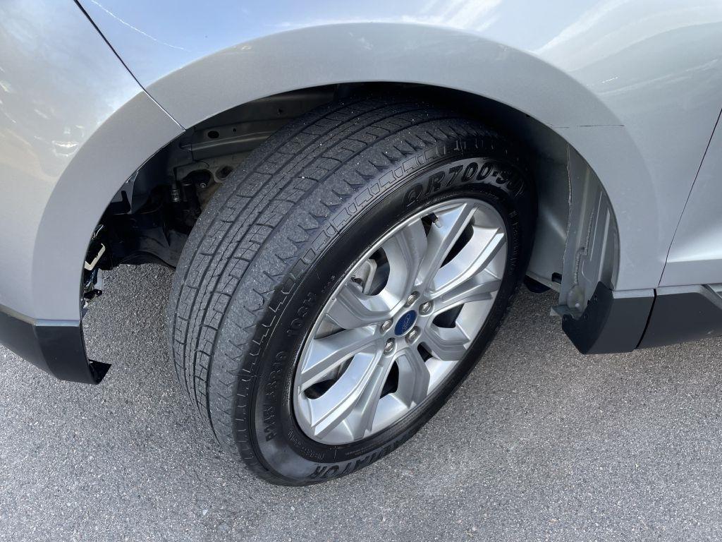 Ford Edge Titanium AWD 2022