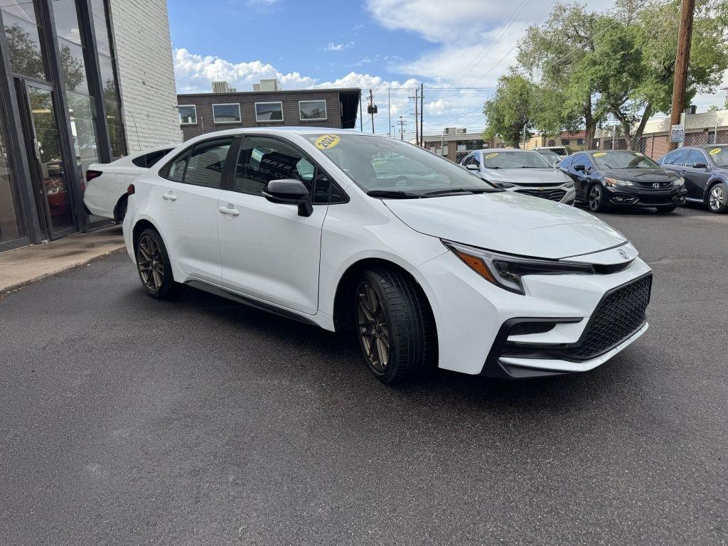 Toyota Corolla SE Nightshade 2024