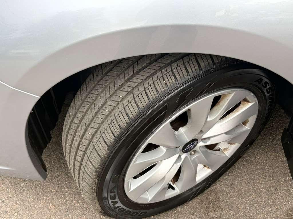 Subaru Legacy 2.5i Premium 2016