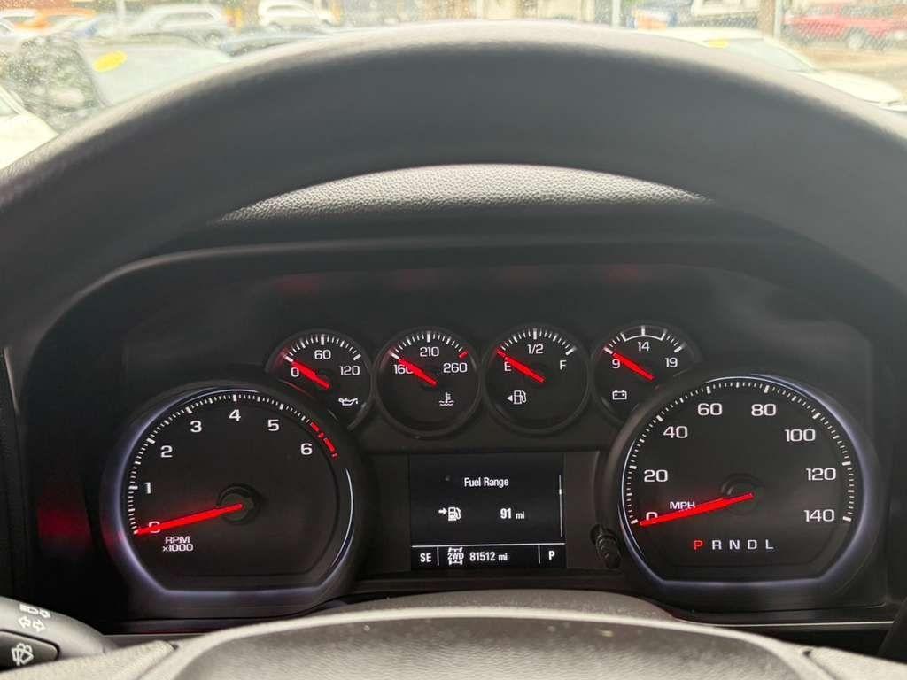 Chevrolet Silverado 1500 Custom Crew Cab Long Box 4WD 2020