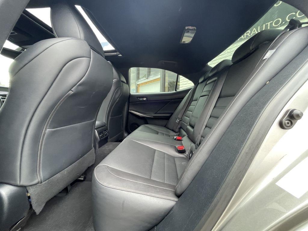 Lexus IS 250 AWD 2015