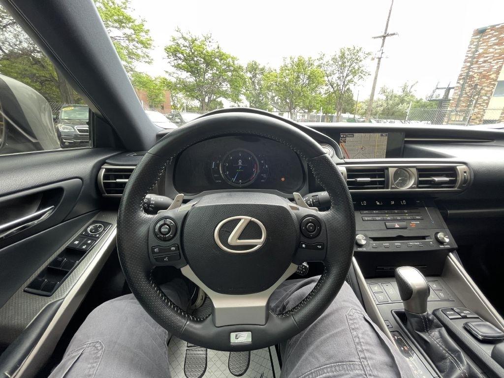 Lexus IS 250 AWD 2015