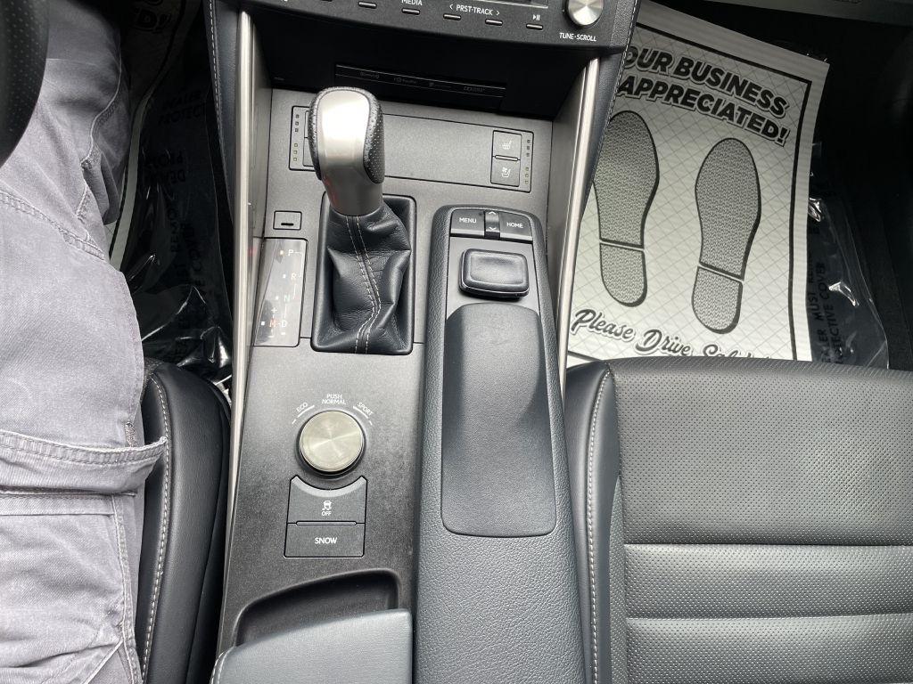 Lexus IS 250 AWD 2015