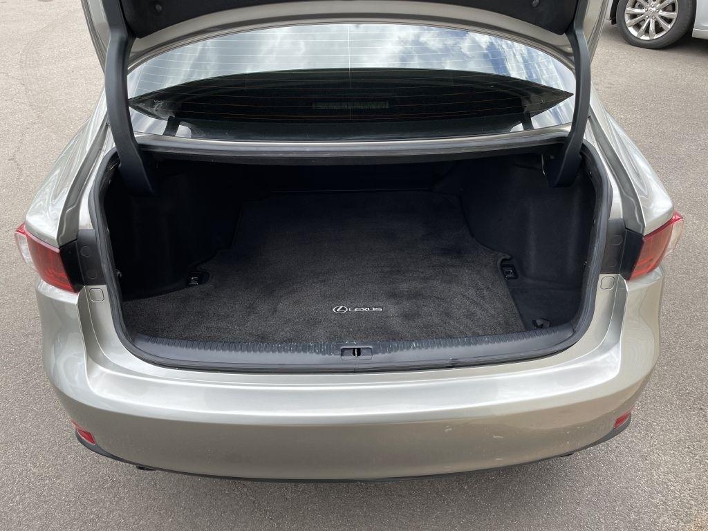 Lexus IS 250 AWD 2015