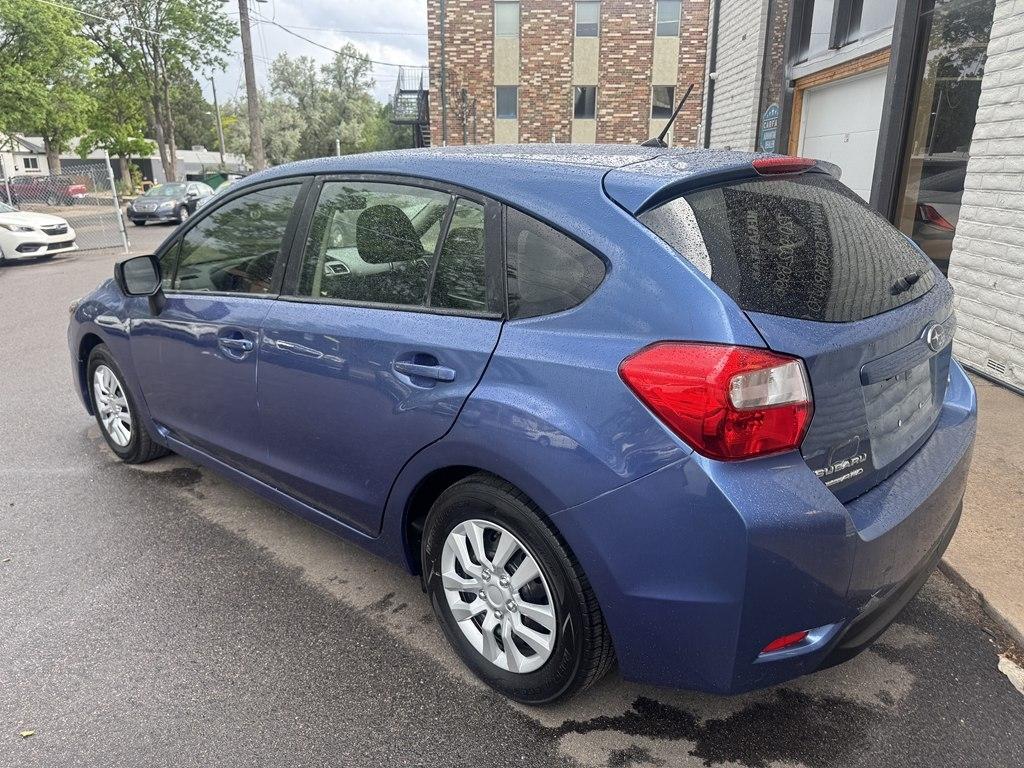 Subaru Impreza 2.0i PZEV CVT 5-Door 2016