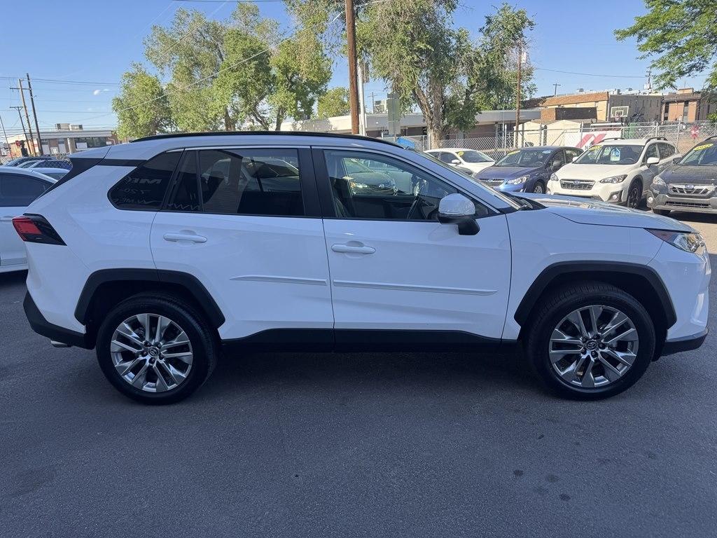 Toyota RAV4 XLE Premium AWD 2020