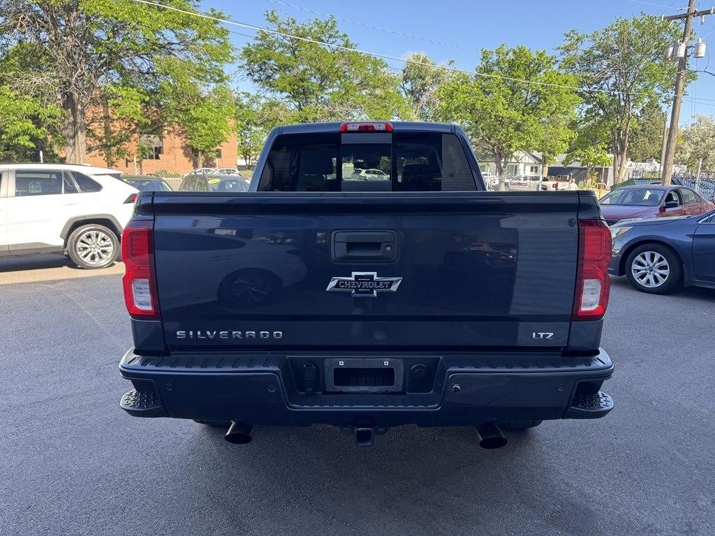 Chevrolet Silverado 1500 LTZ Crew Cab 4WD 2018