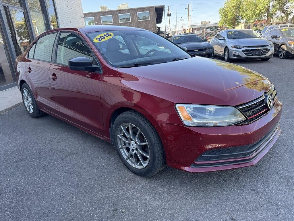 Volkswagen Jetta 1.4T S 6A 2016