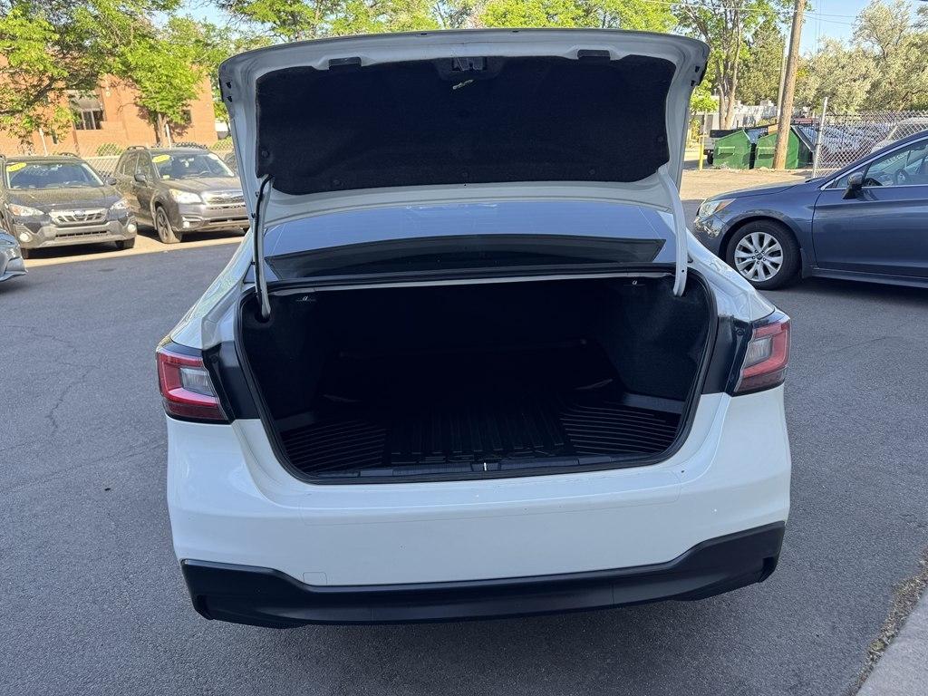 Subaru Legacy Premium 2022