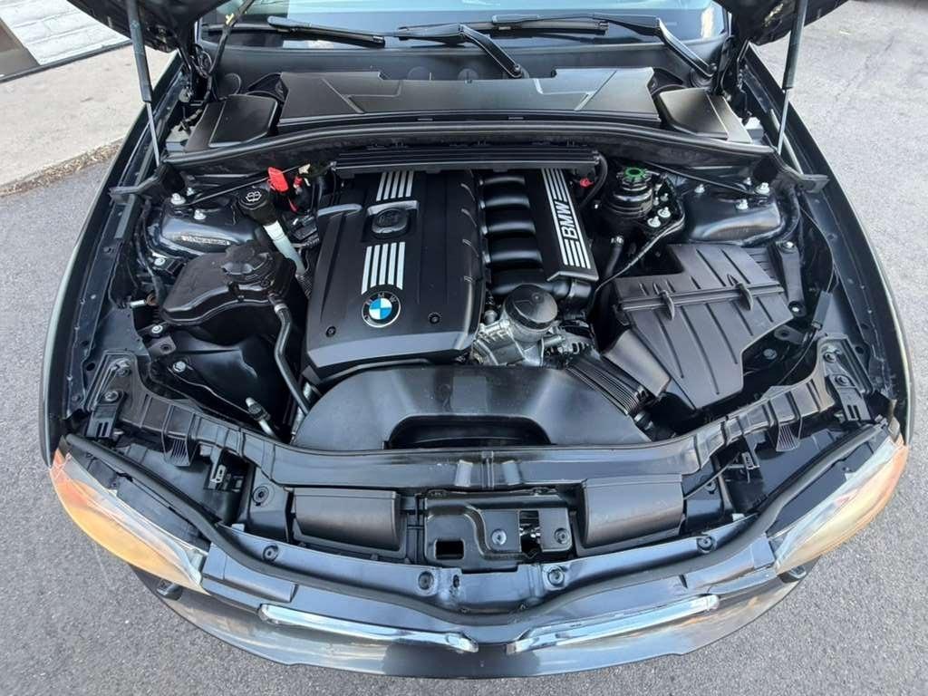 BMW 1-Series 128i Convertible 2008