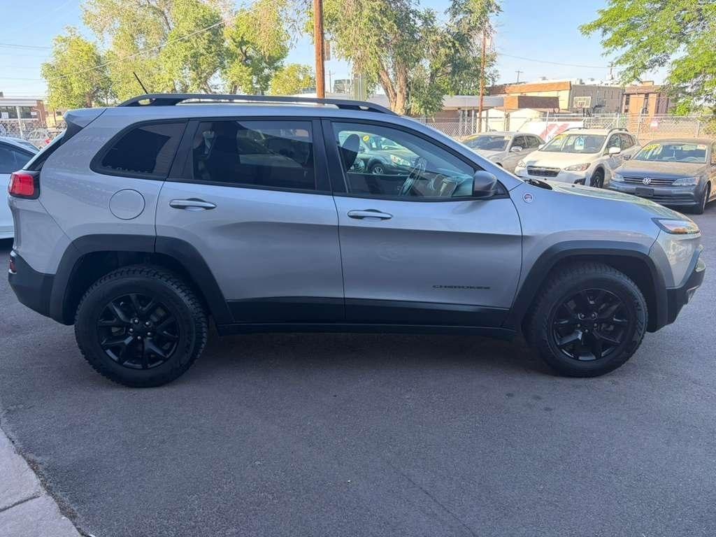 Jeep Cherokee  2015