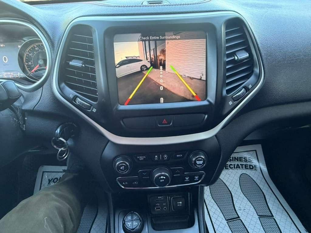 Jeep Cherokee  2015