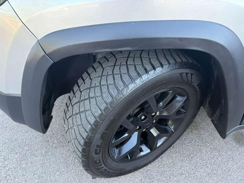 Jeep Cherokee  2015