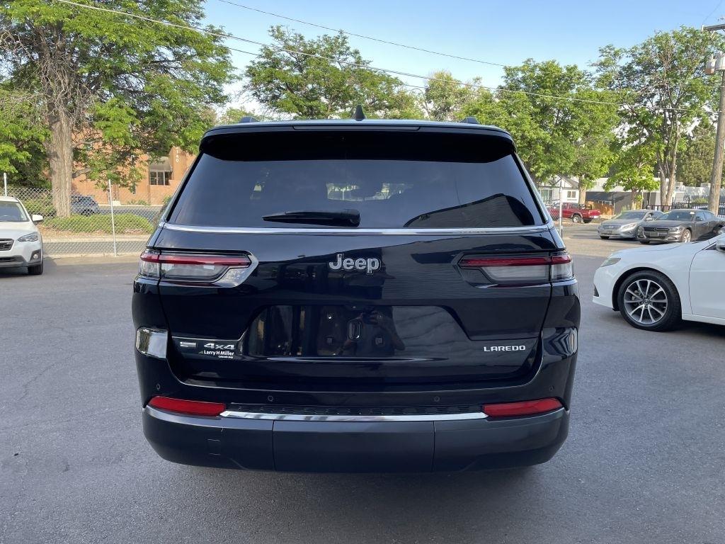 Jeep Grand Cherokee L Laredo 4WD 2023